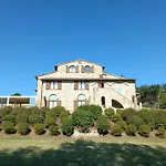 Antico Borgo Carceri & Wellness * بيفانيا