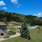 Antico Borgo Carceri & Wellness منزل ريفي