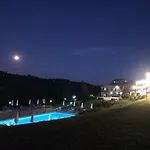 منزل ريفي Antico Borgo Carceri & Wellness *
